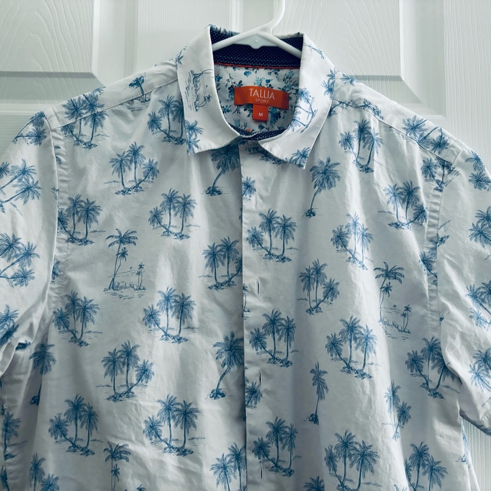 Tallia Sport Casual button down shirt